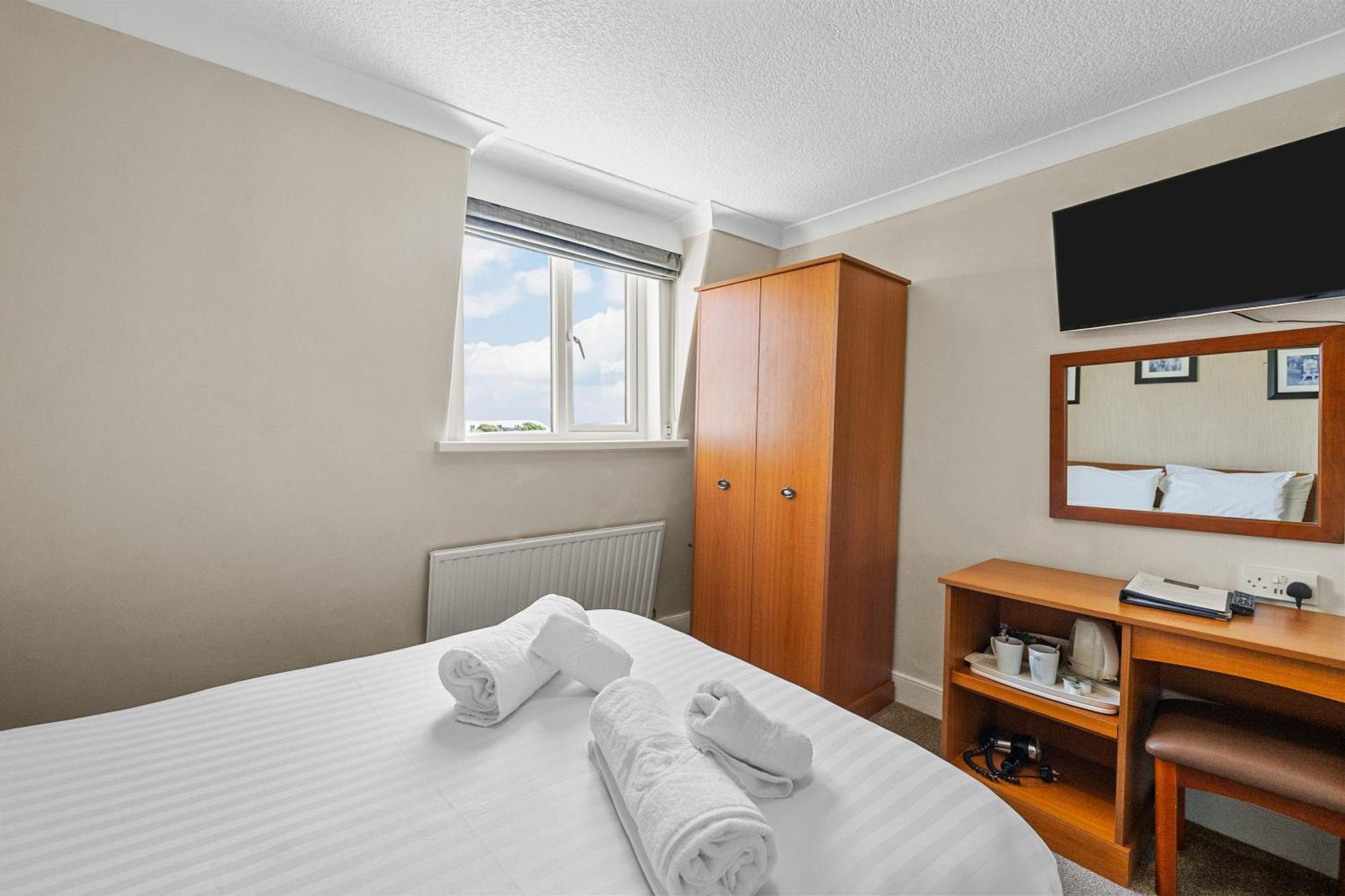 Invicta Hotel Plymouth Szoba fotó